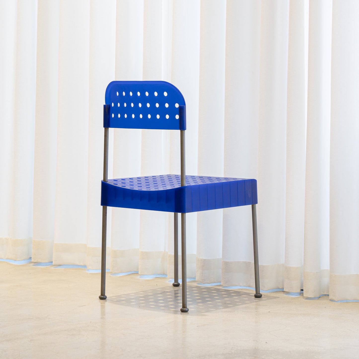 (LOT06) Box Chair by Enzo Mari