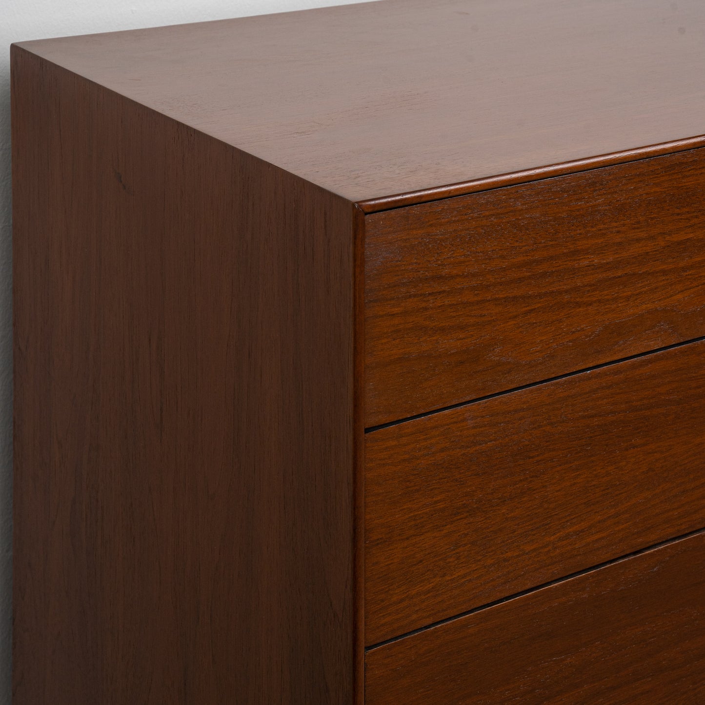 (LOT 22) Thin Edge 4-Drawer Chest by George Nelson Associates