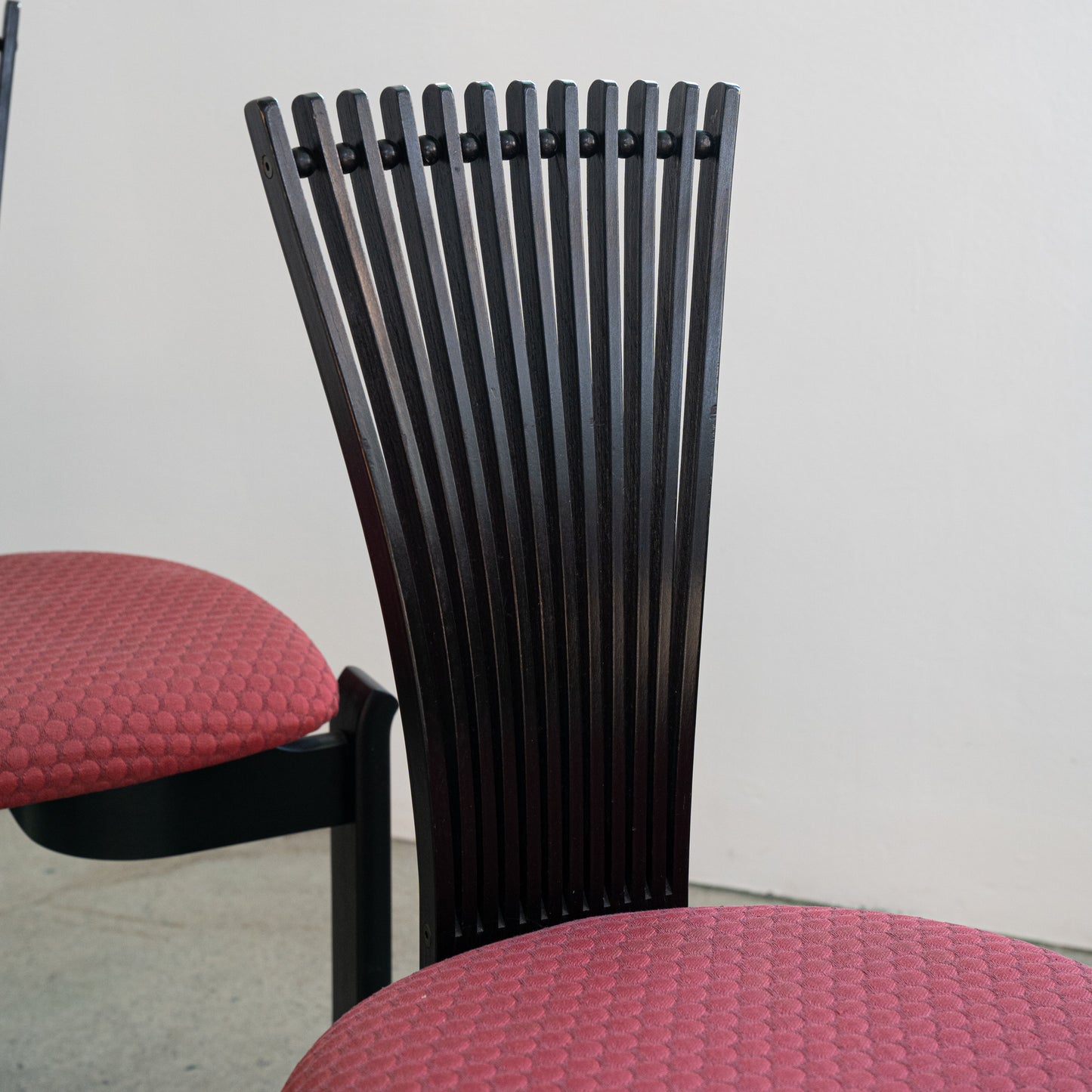 (LOT 21) Totem Dining Chairs by Torstein Nilsen (4점 SET)