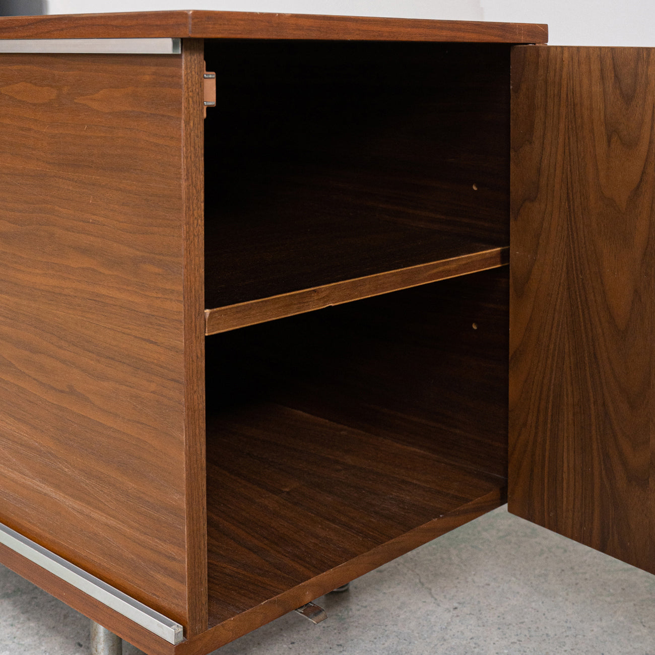 (LOT 24) Executive Office Group (EOG) Credenza by George Nelson