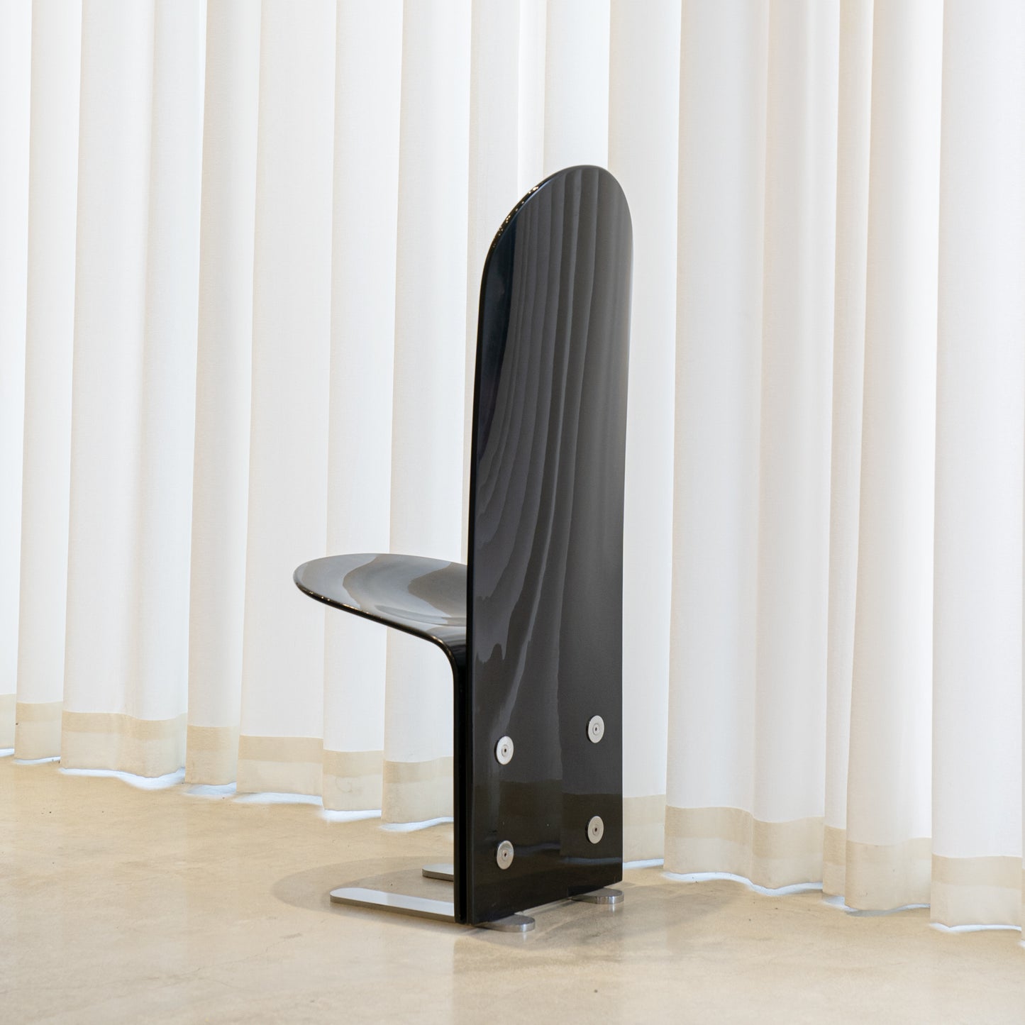 Pelicano Chair by Luigi Saccardo